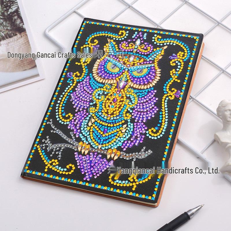 Diamond Painting DIY Notebook: Special-Shaped Shiny Design, 50 Pages, Perfect Christmas Holiday Gift