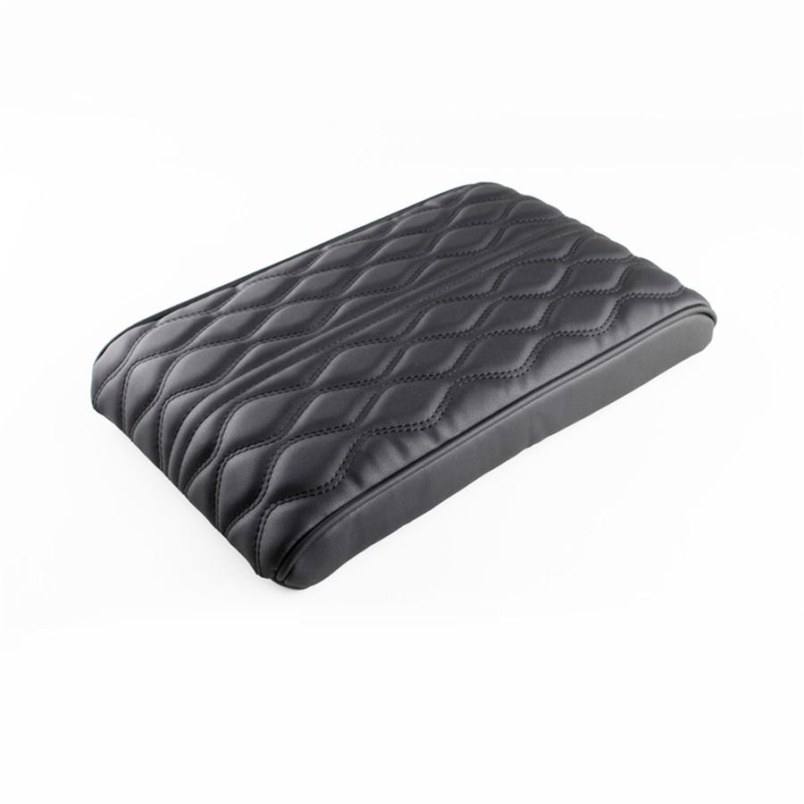 MATERIAL Waterproof, Breathable and Environmentally Friendly PU Leather + Memory Foam