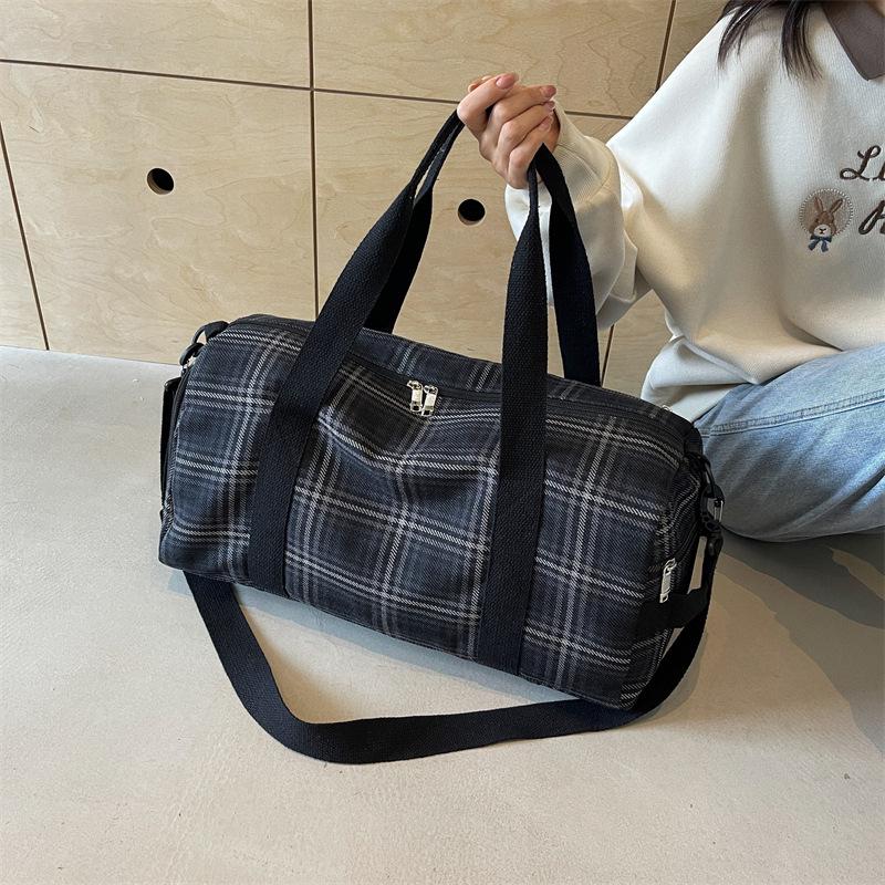 Women's Travel Backpack: Large Capacity, Lightweight, Wear-Resistant, Splash-Proof, Dry/Wet Separation for Swimming and Fitness.