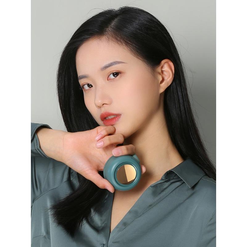 

Small Whirlwind Usb Small Fan Clip Fan Clip Collar Hanging Waist Portable Buckle Fan 1PC зелений