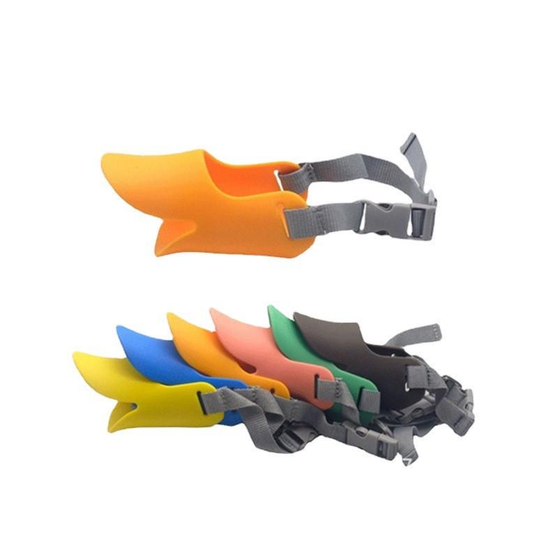 Portable Foldable Silicone Slow Feeder Pet Bowl for Dogs and Cats