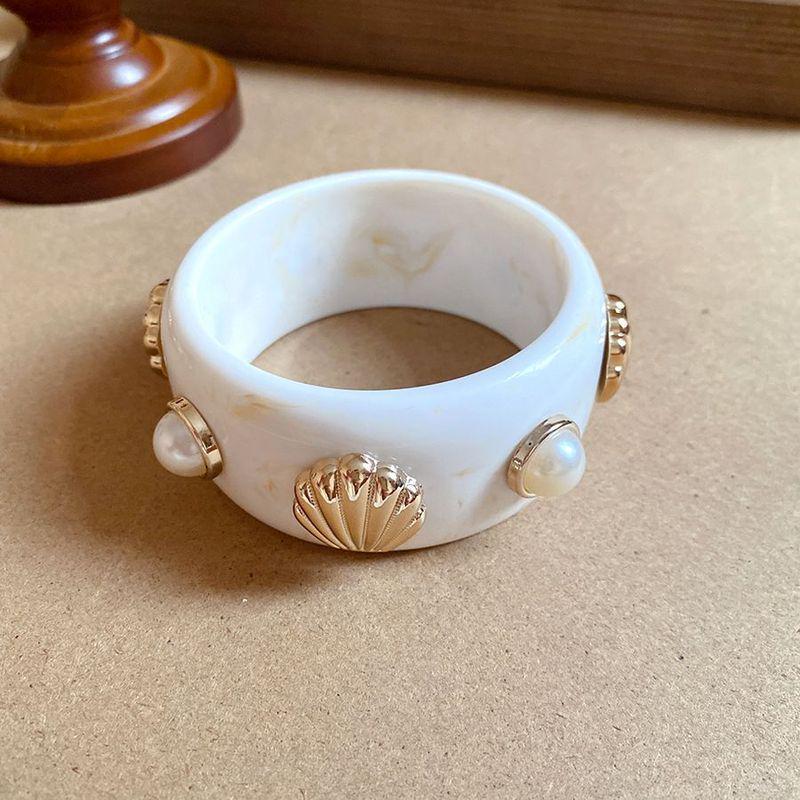 Geometric Resin Bangle: Trendy European-American Fashion Bracelet for Women