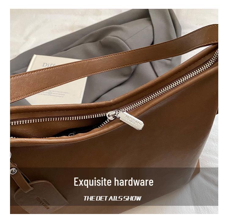 2025 Autumn/Winter Women's Versatile Large-Capacity Shoulder Bag - Niche Commuter Style