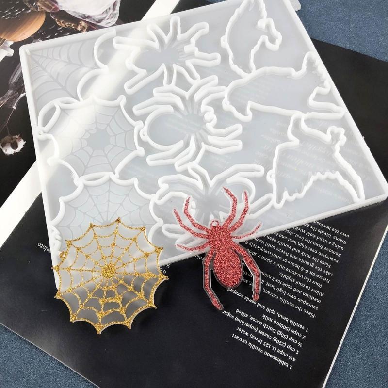 Glossy Silicone Resin Molds Halloween Spiders Keychain Mold DIY Pendant Ornaments Jewelry Epoxy Resin Crafting Mold