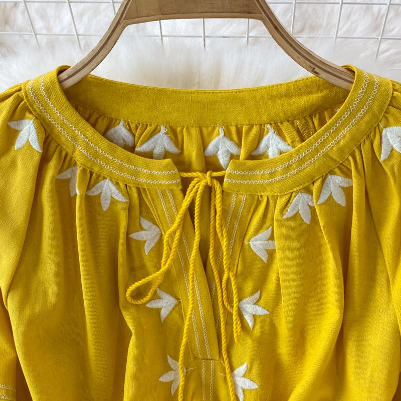 RUGOD Abito lungo da viaggio in stile etnico con ricamo girocollo con maniche a lanterna, abito stile bohémien retrò ampio scampanato femminile