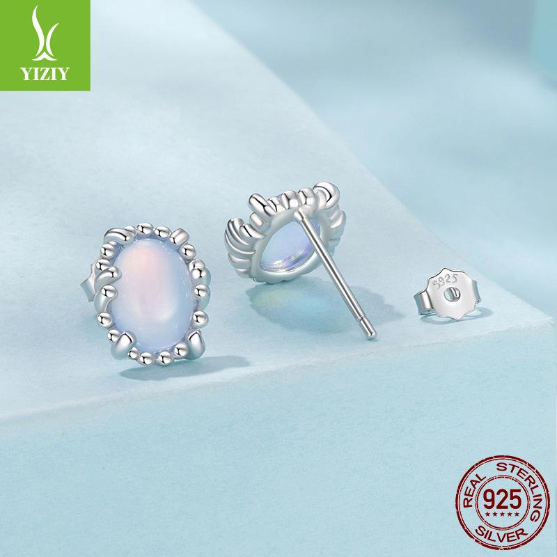 S925 Sterling Silver Symphony Stone Stud Earrings Ladies, French Romantic Court Four-Claw Stud Earrings