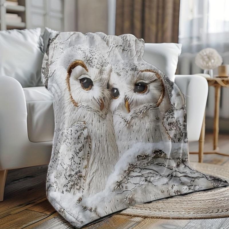 1PC White Owl Blanket with Snow Owl Print Flannel Blanket Suitable for Beds Sofas Offices Travel Camping