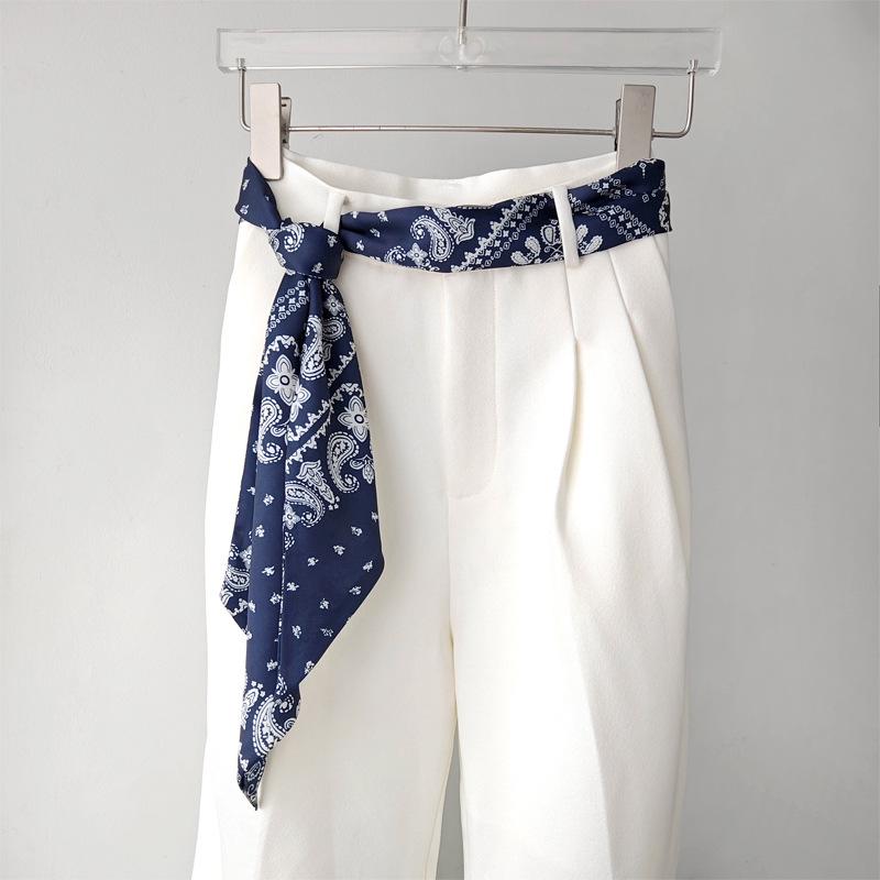 Damen Marineblauer Seidenschal Gürtel - Stilvolles Taillenbetonendes Schleifen-Accessoire für Jeansröcke, Kollektion 2025