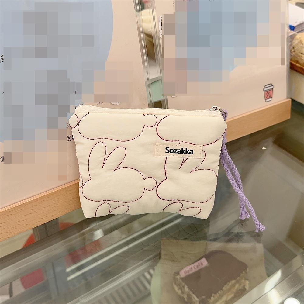 

Мультяшная Цветочная Квадратная Косметичка Женская Портативная Чехол для Хранения Наушников, Губной Помады, Гигиенических Прокладок Маленькие Сумки для Макияжа на Молнии