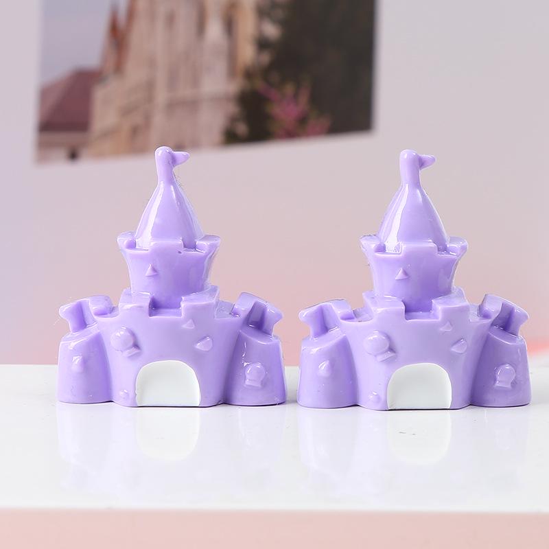 Resin 3D Cartoon Castle Pendant Phone Case Toy Jewelry and Stationery Ornament