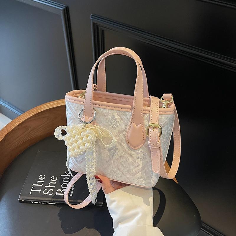 The New Wanji Pattern Bucket Bag Has a High Sense of Light Luxury and Versatile Shoulder Messenger Bag for Women