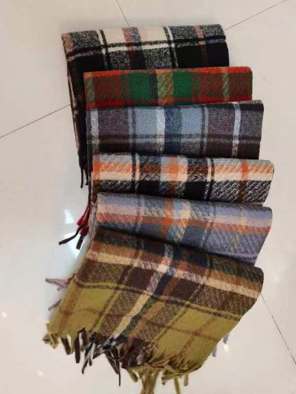Women's Winter Christmas Plaid Scarf - Korean Fashion, Thick Warm Imitation Cashmere Shawl with Tassels