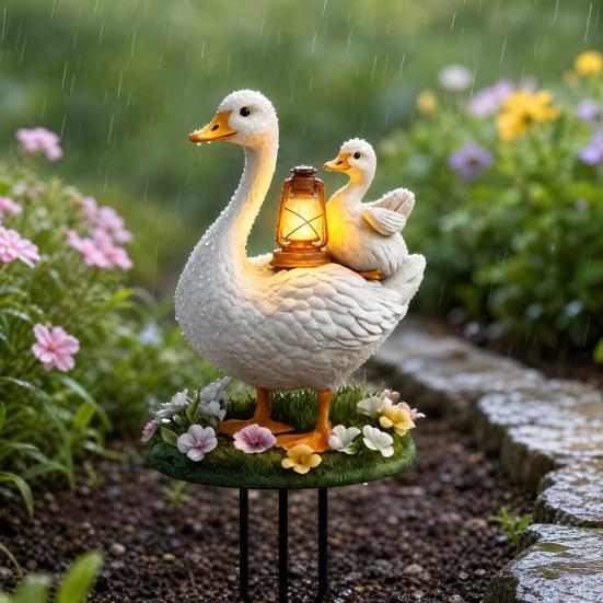 Yousheng 2D Animal Garden Stake, Cute Duck Yard Art Stake, Rusty Squirrel Garden Decoration for Yard Tree Lawn Flower
