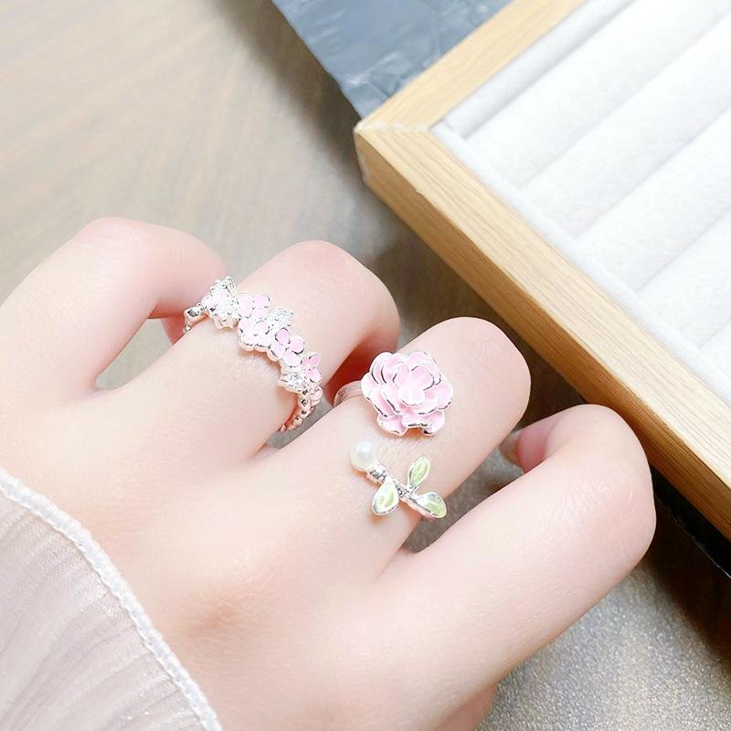 [Flower Rhyme Moe Set] Mori Pink Sweet Enamel Flower Opening Ring White Advanced Sense Stacked Ring Woman