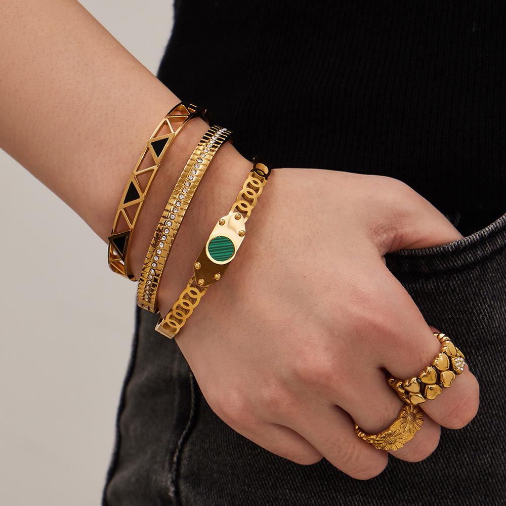 European and American Style Geometric Enamel Buckle and Zircon Flower Stainless Steel Bracelet Set