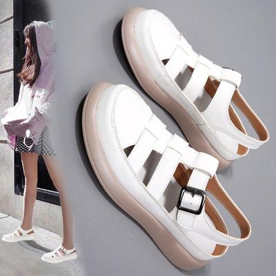 Obuwie damskie – Sandały