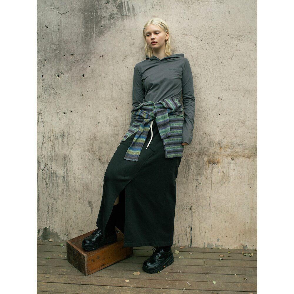 Saendeusaundeu (Women) Sweat Long Skirt Navy
