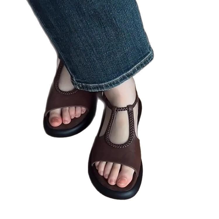 Sheepskin version~ niche design fashionable soft-soled sandals femininity elegant versatile woven one-word buckle Roman shoes