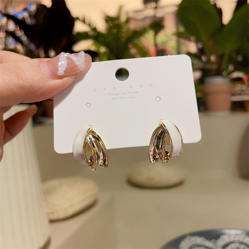 Geometric High-End Luxury Stud Earrings with Trendy, Fashionable Styling