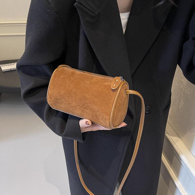 Retro matte suede bag women's new simple casual daily shoulder messenger bag commuter cylinder bag