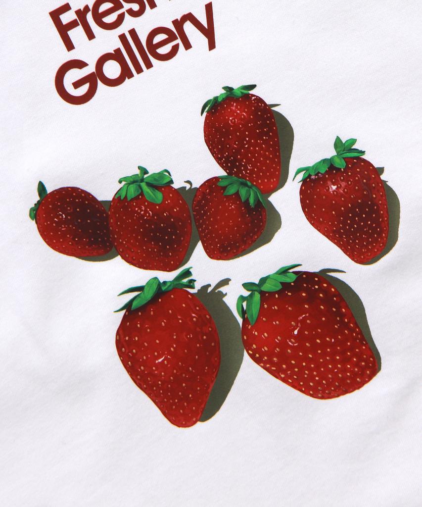 ABNORMALTHING Strawberries T-Shirt White