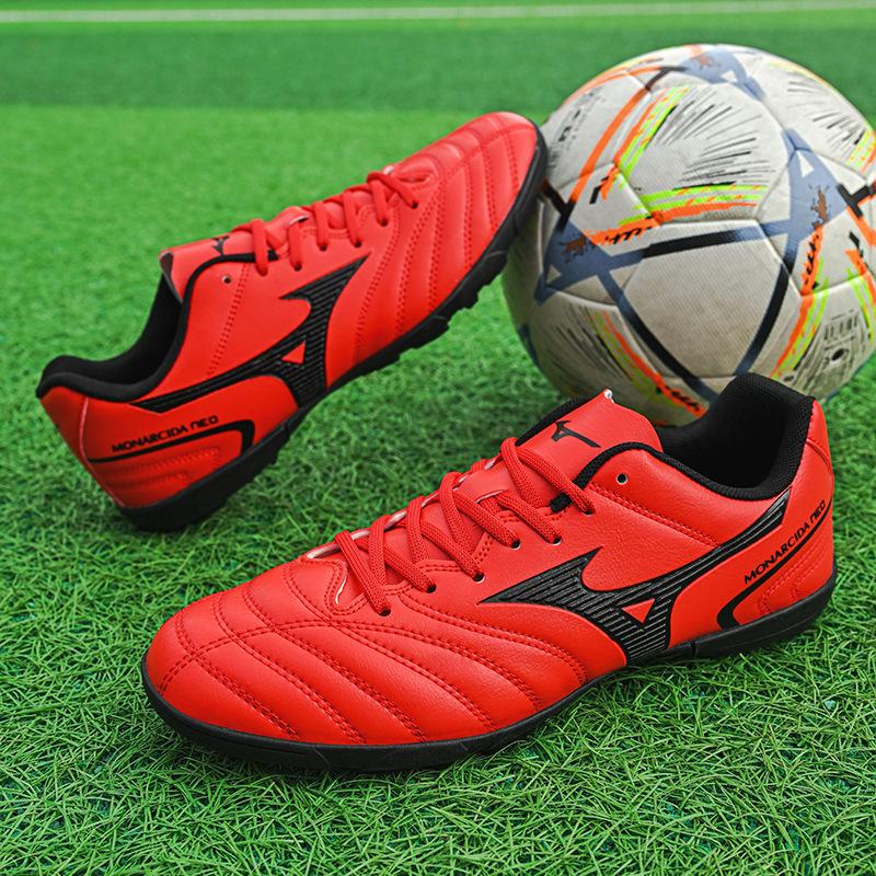 Football shoes men's low-top football shoes women's broken nails adult training primary school students' games boys' special youth football shoes