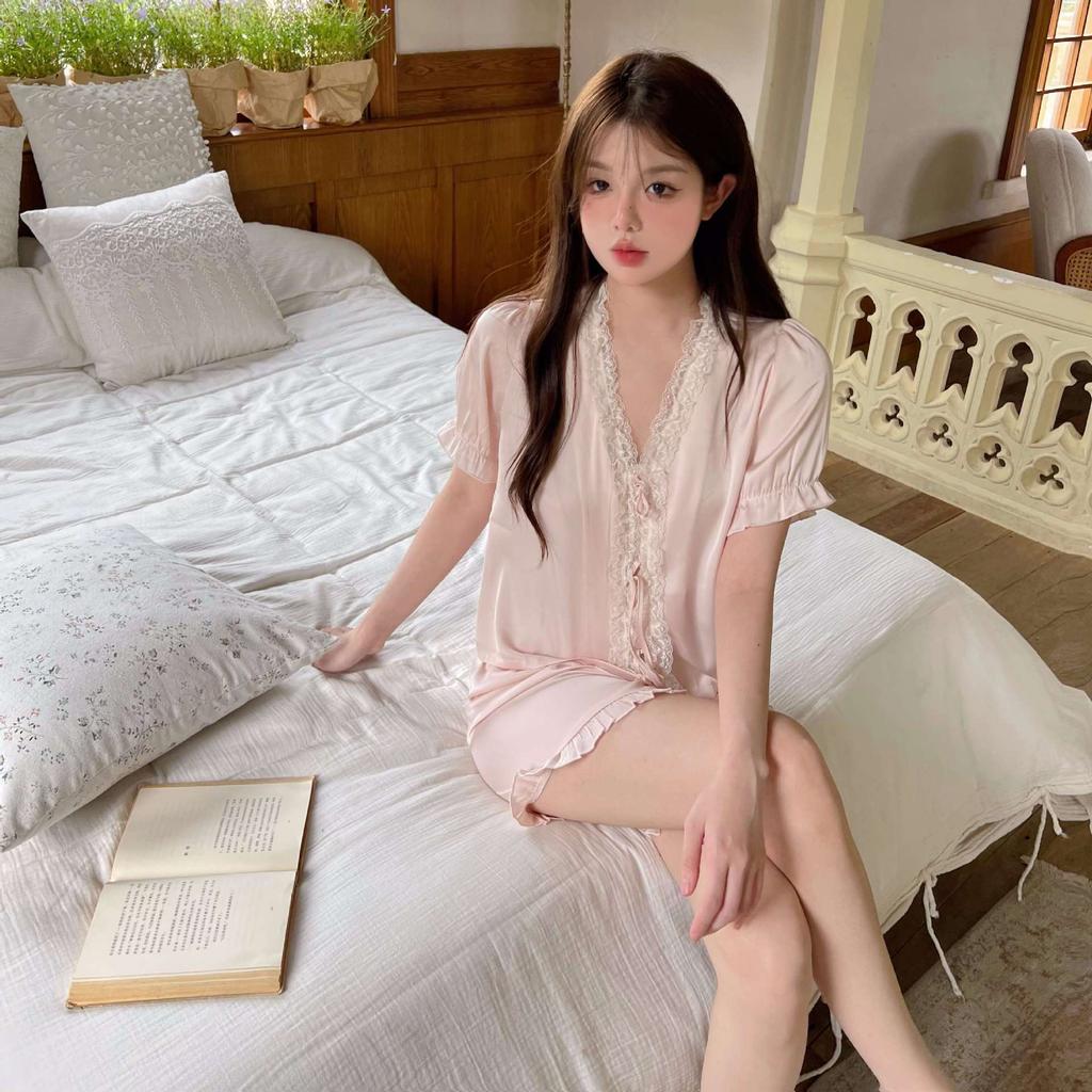 New Pajamas Women's Ice Silk Summer Thin Girl Sweet Lace Short-sleeved Shorts Silk Loungewear Set