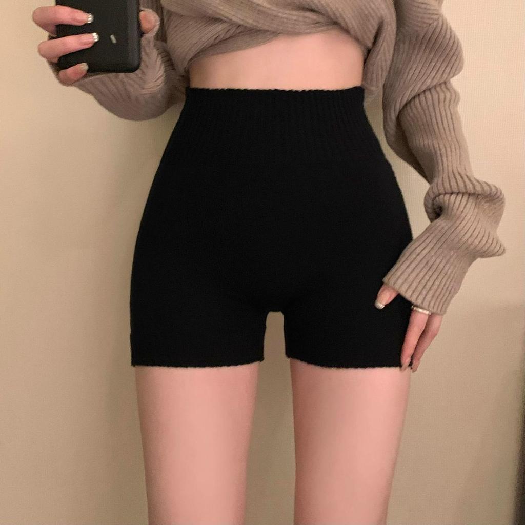 Korean Fashion Versatile Niche Age Reducing Knitted Shorts Soft and Comfortable Safety Pants with Leggings Underneath