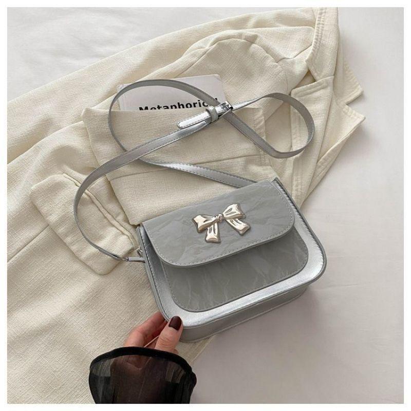 2025 Trendy Women's Versatile Crossbody Bow Bag – Chic, Compact, and Stylish