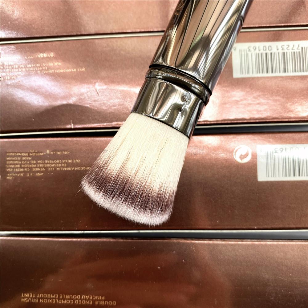 Einziehbarer doppelseitiger Teint-Make-up-Pinsel Tragbarer Puder-Rouge-Foundation-Concealer-Kosmetikpinsel Werkzeuge