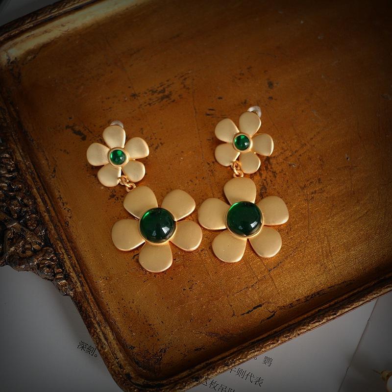 

Vingate earrings retro court glazed flower stud earrings female silver needle
