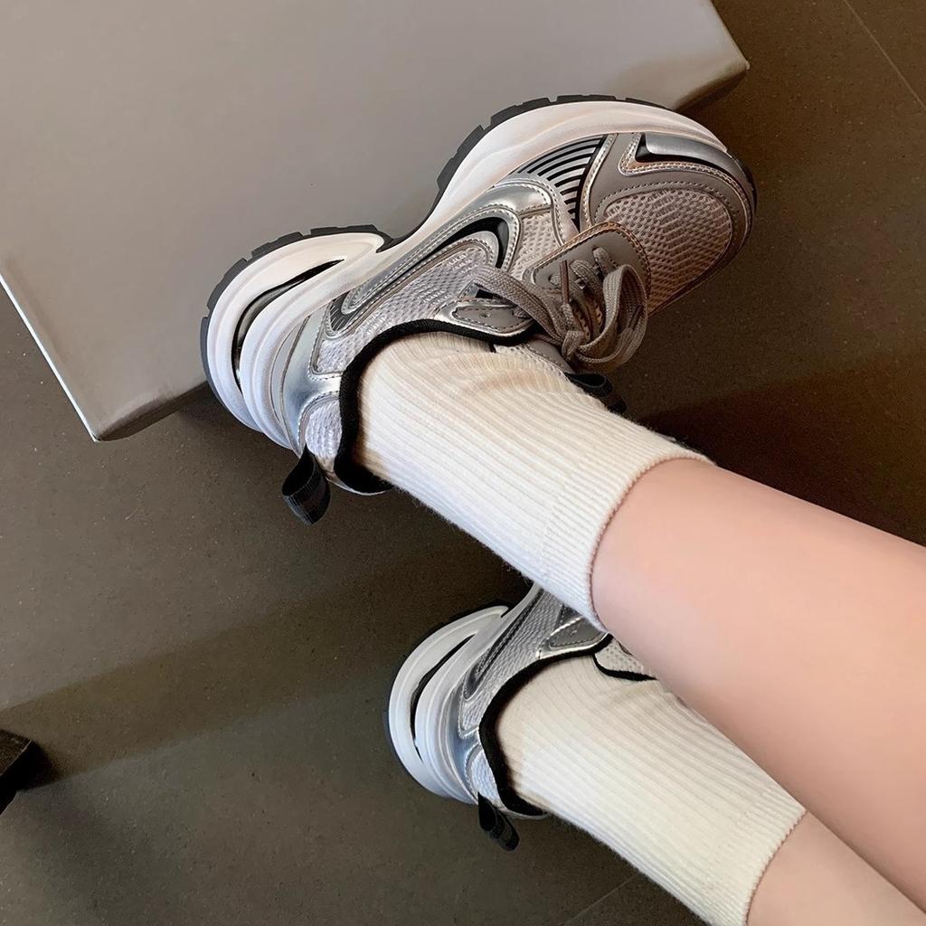 [SheII Su Yinyin] Internet celebrity of the same style~ 7cm breathable silver thick sole heightening casual sports shoes female dad shoes