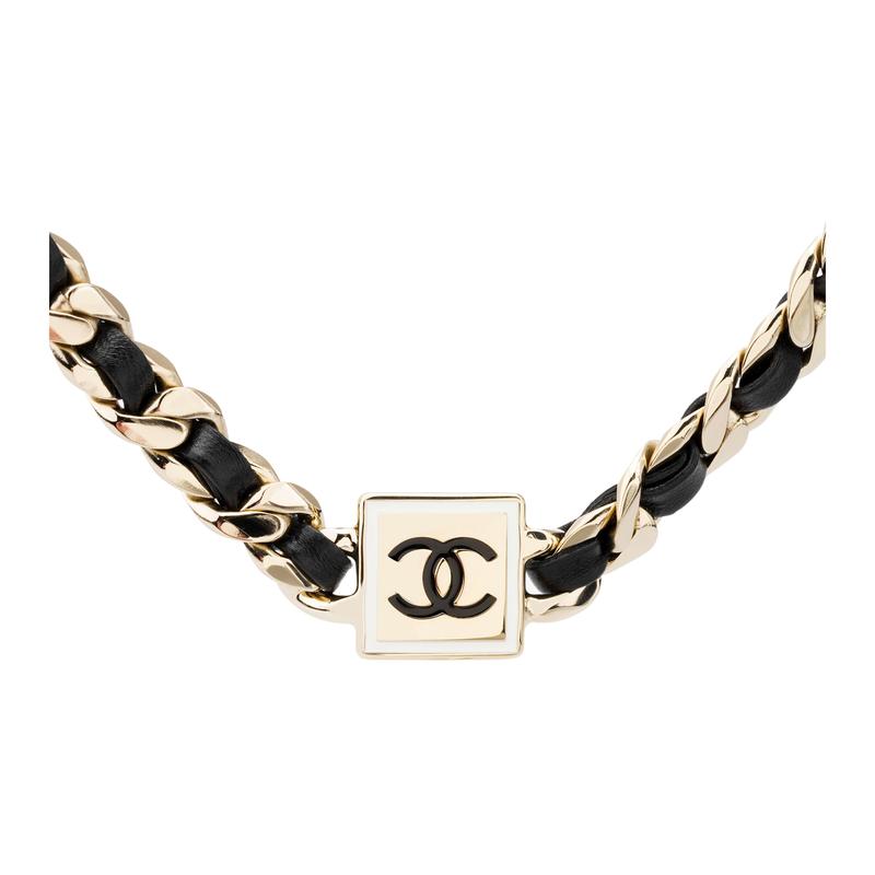 Chanel Collana Girocollo con Ciondolo in Bronzo Logo CC in Pelle da Donna Nero/Oro