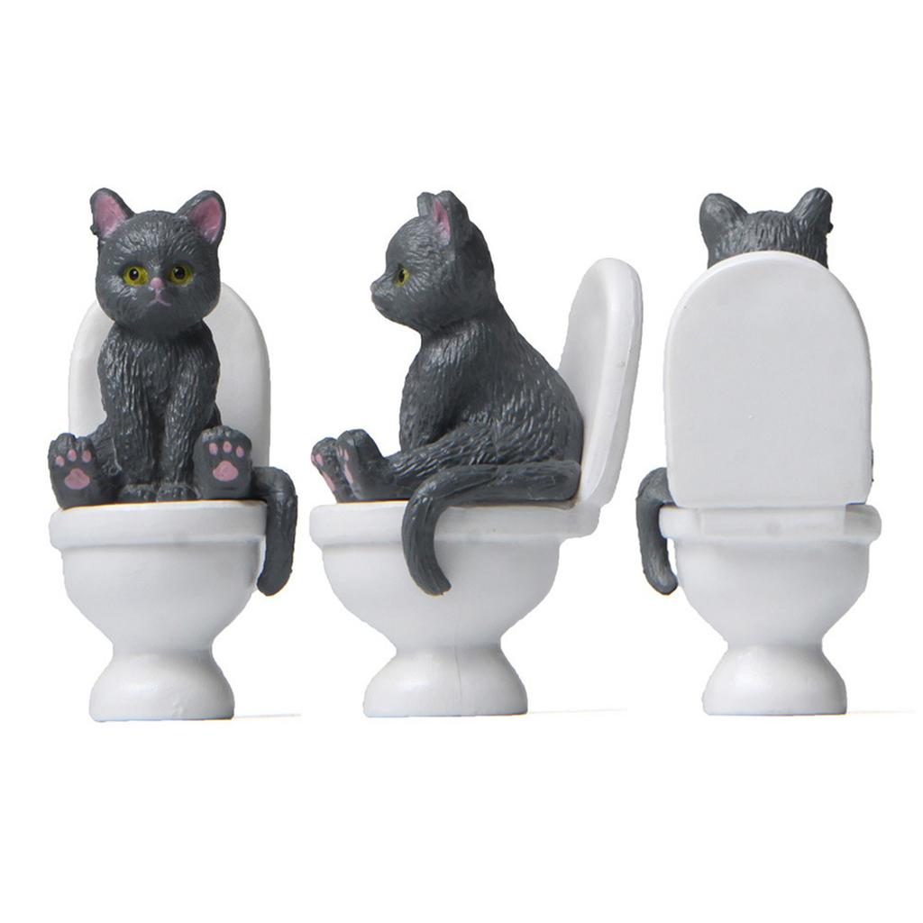 Mini Cat Statue Ornaments Resin Cat Sitting On Toilet Figurines Miniature Decor Animal Garden Sculptures Ornaments