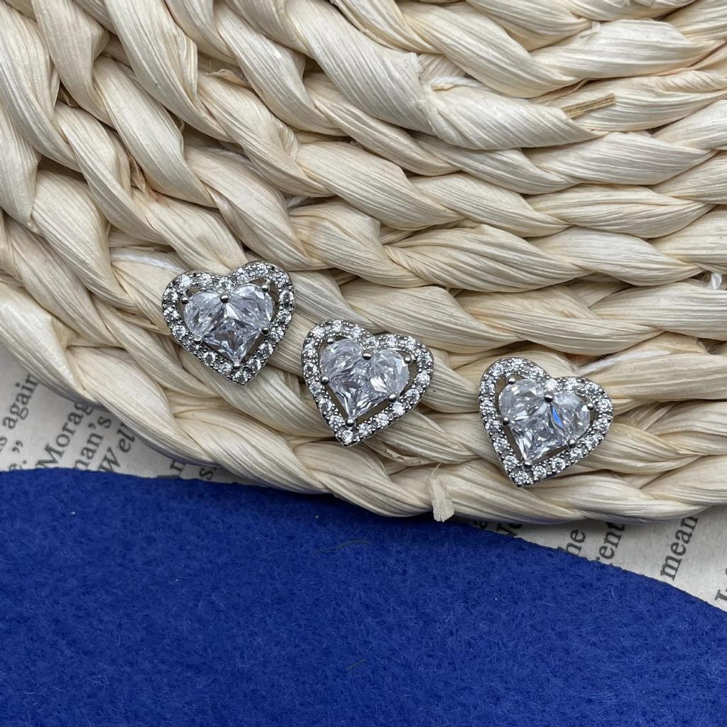 5pcs Super Sparkling Heart Shaped Copper Zircon Buttons Fashion Women's Cardigan Sweater Shirt