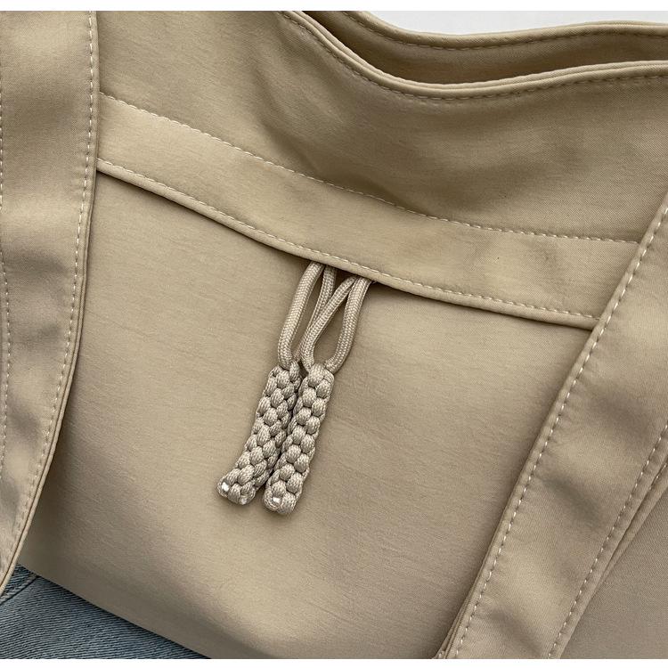 2025 Spring/Summer Versatile Large Capacity Korean Style Tote Bag for Women - Casual and Stylish Cloth Bag for Students