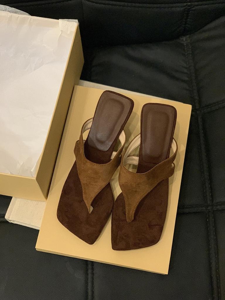 Wedge heel high heel flip-flop shoes women's shoes wear 2025 summer with skirt French sandals silver sandals