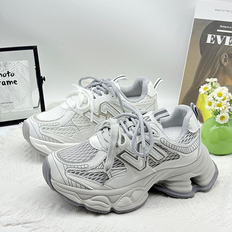 Soft Leather Mesh Thick-soled Dad Shoes Women's 2025 Autumn New Straps Show Small Feet, Lightweight and Heightening Casual Sports Shoes