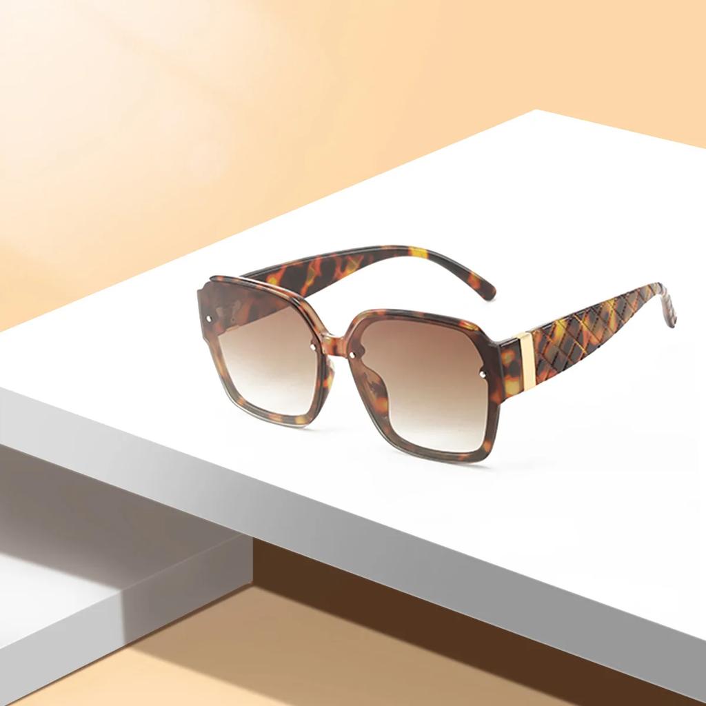 High Quality Retro Oval Metal Sun Glasses for Women Men Luxury Fashion  Female Sun Glasses Unisex Stylish Shades UV400