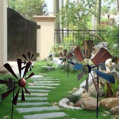 Vertikálna konštrukcia kolíka pre vonkajší dvor a záhradu veterný mlyn