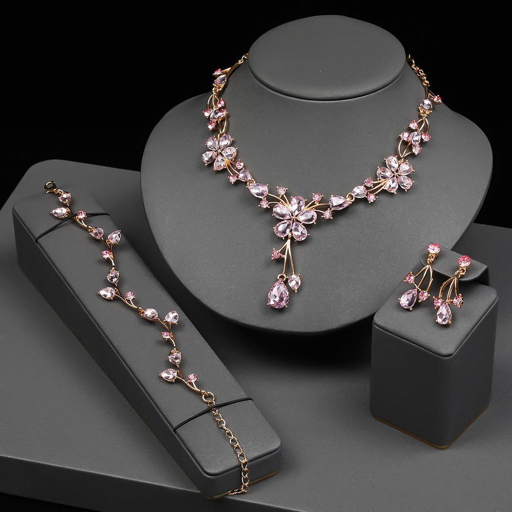 Elegant Crystal Flower Bridal Necklace Set - Fashionable European & American Jewelry Accessories