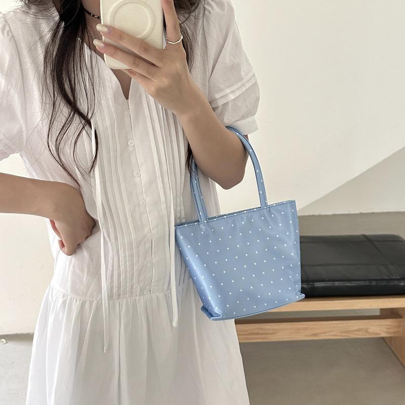 Kleine Nylon-Handtasche, neue bonbonfarbene handgetragene Pünktchen-Damentasche, Designer-Mode-Tragetasche Damen