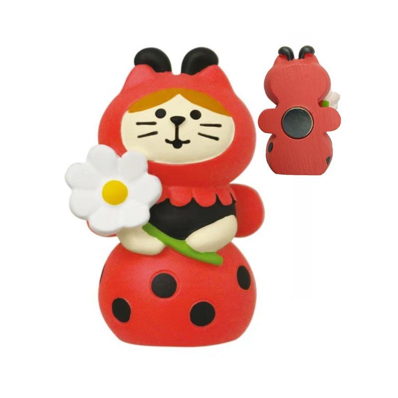 Japanese cat refrigerator sticker, grocery zakka cute bread coffee shop decoration gift miniature resin ornament