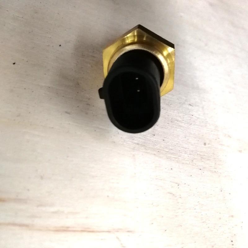 High quality New For 4088832 Suitable for Foton Cummins ISF3.8 temperature sensor