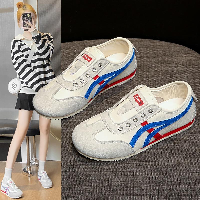 Flat-bottomed German training shoes women's shoes 2025 autumn new lightweight soft-soled single shoes casual Forrest Gump shoes sports little white s