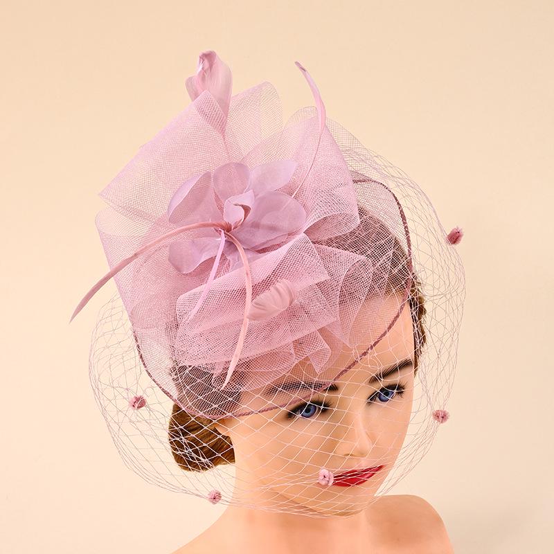 Fascinator de Malla con Plumas Retro Británico para Novias, Derby, Bailes de Noche y Eventos Elegantes