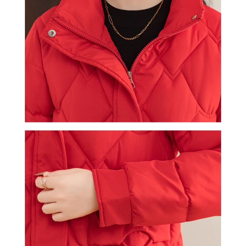Warm and Comfortable Women's Short Cotton Jacket for Winter Fashion Thickened Coat