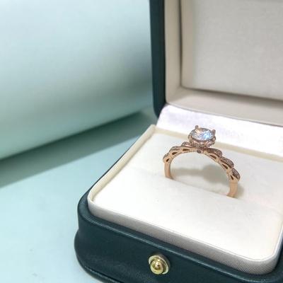 S925 Silver Ring 925 Sterling Silver Plated 18k White Gold Romantic Temperament Champagne Gold Princess Anna Design Moissanite Ring