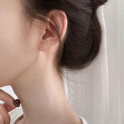 Love Ears Simple and Compact Earrings for New Year's Heart-shaped Summer Earrings for Girls To Give Their Girlfriends
