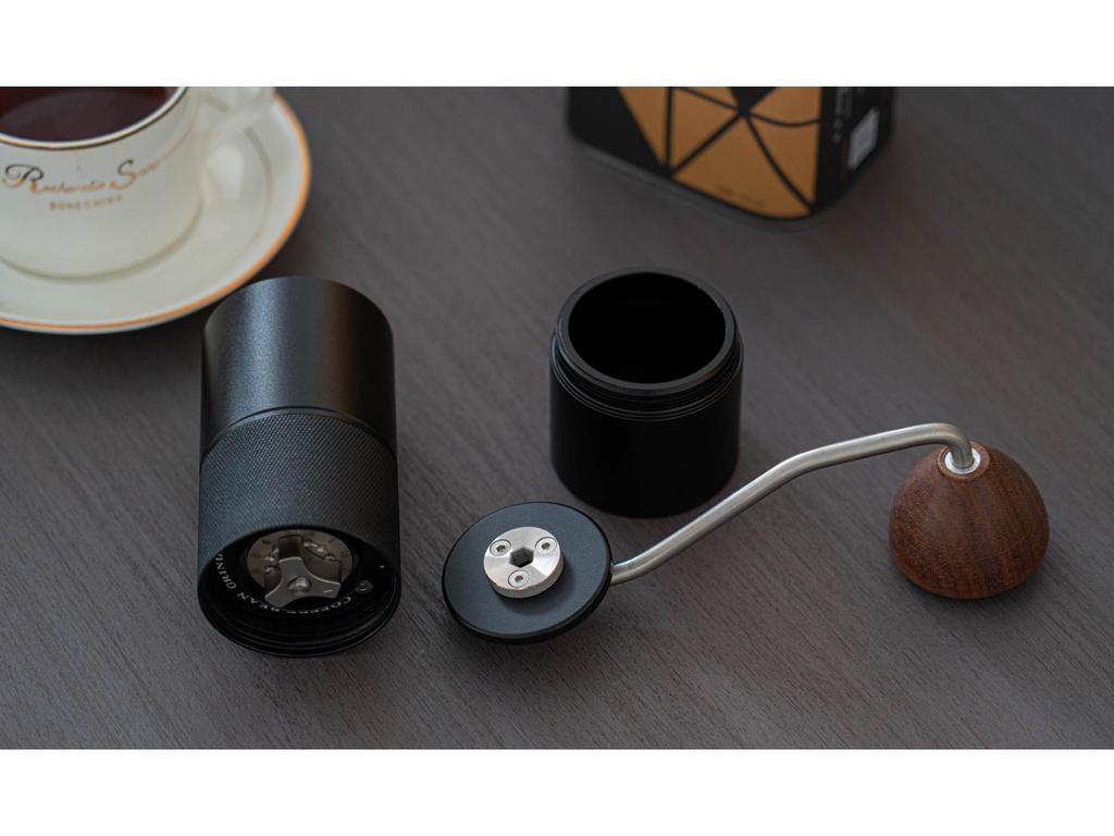 Manual Hand-Crank Coffee Bean Grinder: Compact Household Coffee Grinder